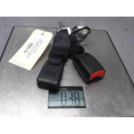 Attache ceinture arriere gauche MAZDA 6 2 Photo n°1