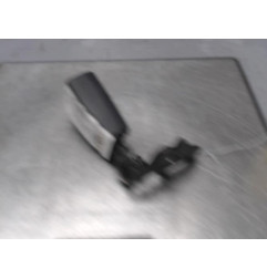 Attache ceinture arriere gauche FORD KUGA 1 Photo n°1