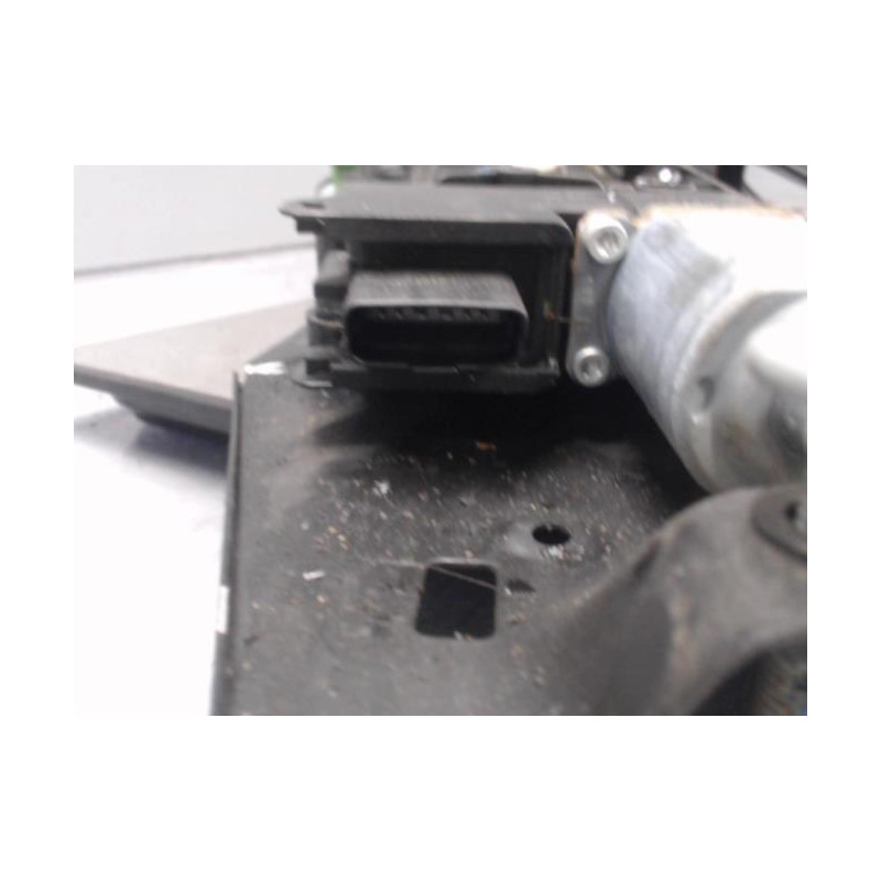 Moteur leve vitre arriere droit PEUGEOT 308 1