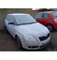 Pompe de direction SKODA FABIA 2 Photo n°9