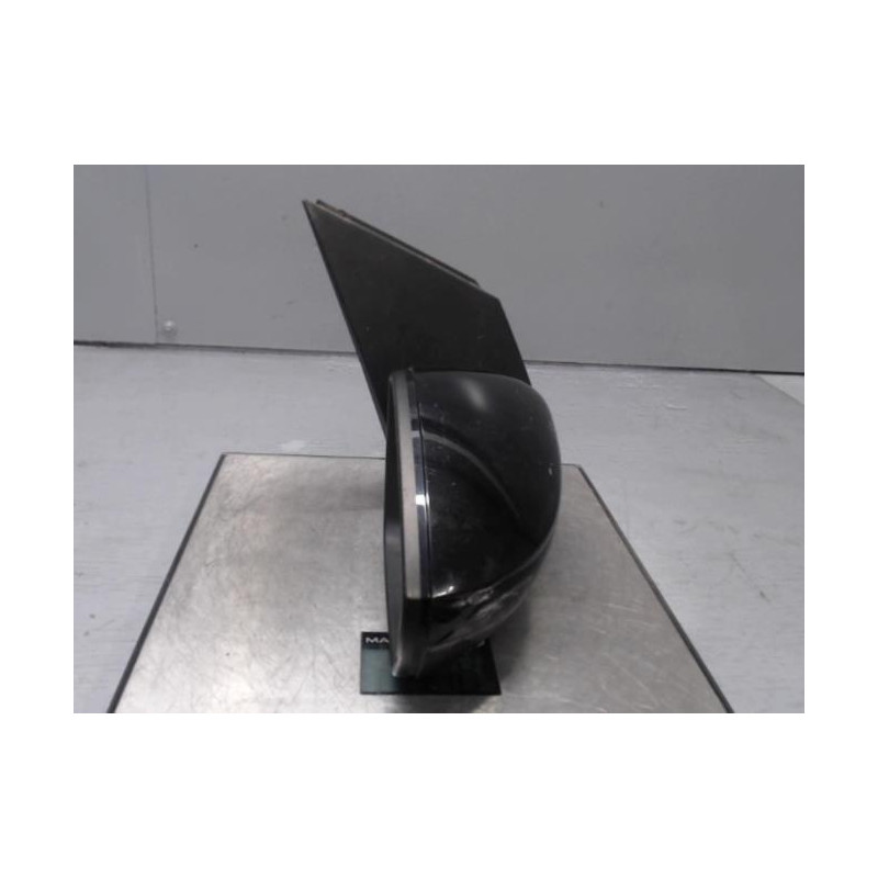 Retroviseur droit VOLKSWAGEN POLO 5