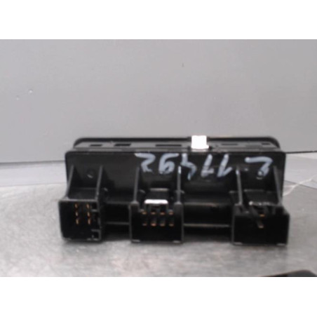 Interrupteur de leve vitre avant gauche LAND ROVER RANGE ROVER 1 SPORT Photo n°1