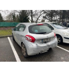 Moteur start stop PEUGEOT 208 1 Photo n°6