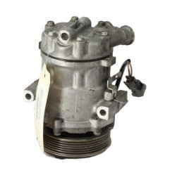 Compresseur clim FIAT PUNTO EVO 3 Photo n°3