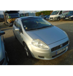 Air bag conducteur FIAT GRANDE PUNTO Photo n°8