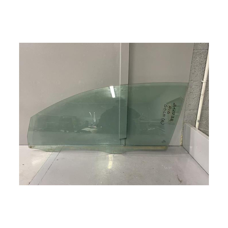 Vitre avant gauche VOLKSWAGEN GOLF 6