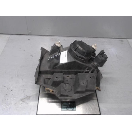 Optique avant principal droit (feux)(phare) VOLKSWAGEN TRANSPORTER 4