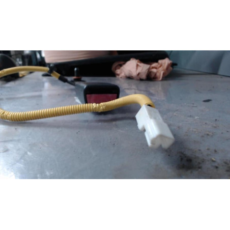 Attache ceinture avant droit HYUNDAI I 30 1 Photo n°1