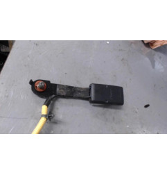 Attache ceinture avant droit HYUNDAI I 30 1 Photo n°3