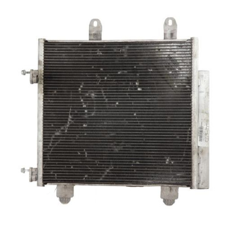 Condenseur de clim TOYOTA AYGO 2 Photo n°1