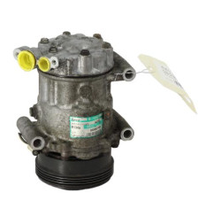 Compresseur clim RENAULT CLIO 2 Photo n°1