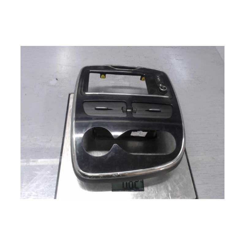 Facade autoradio RENAULT ZOE 1