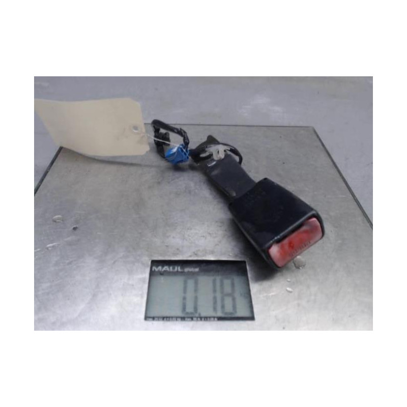 Attache ceinture avant droit LEXUS GS 2
