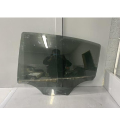 Vitre arriere gauche PEUGEOT 208 1 Photo n°1