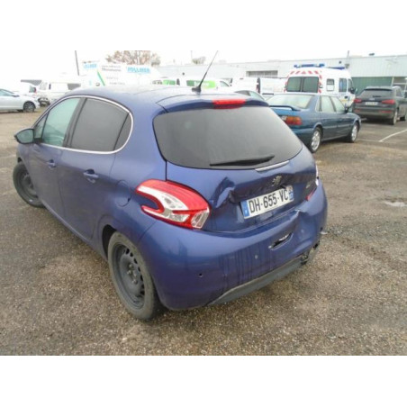Vitre arriere gauche PEUGEOT 208 1