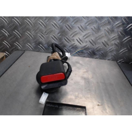 Attache ceinture avant droit TOYOTA YARIS 3 Photo n°1