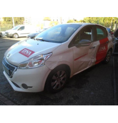 Moteur start stop PEUGEOT 208 1 Photo n°4