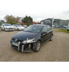 Attache ceinture arriere gauche VOLKSWAGEN POLO 5 Photo n°5