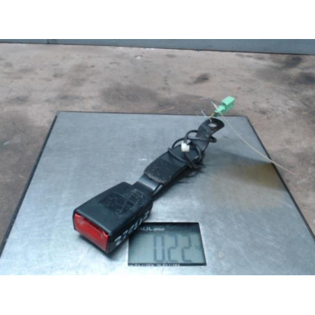 Attache ceinture avant gauche VOLKSWAGEN POLO 5