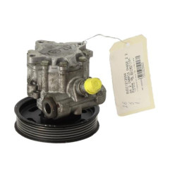 Pompe de direction AUDI A4 2 Photo n°4