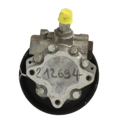 Pompe de direction AUDI A4 2 Photo n°5