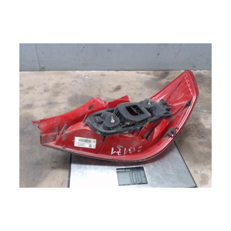 Feu arriere principal gauche (feux) OPEL CORSA D