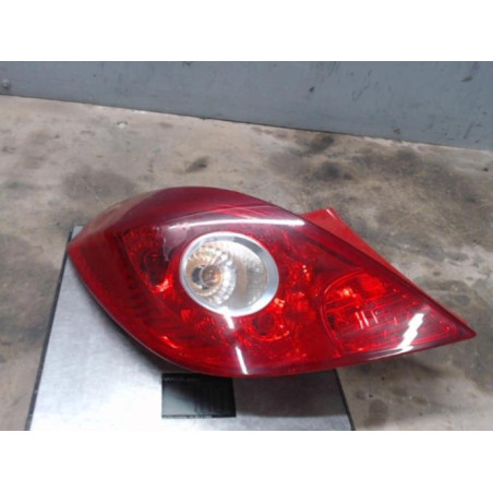 Feu arriere principal gauche (feux) OPEL CORSA D