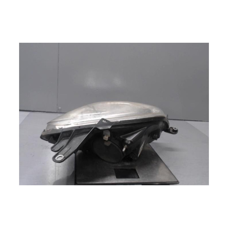 Optique avant principal gauche (feux)(phare) PEUGEOT BIPPER