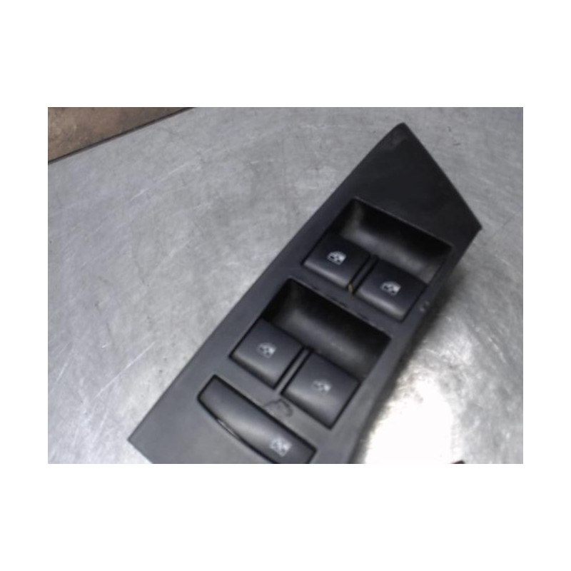 Interrupteur de leve vitre avant gauche OPEL ASTRA J SPORTS