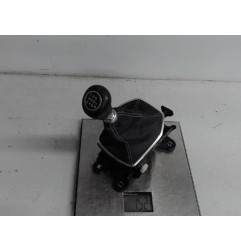 Levier de vitesses FORD FIESTA 7 Photo n°1