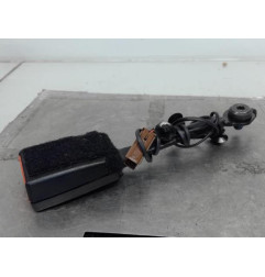 Attache ceinture avant droit FORD FIESTA 7 Photo n°1