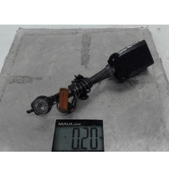 Attache ceinture avant gauche FORD FIESTA 7