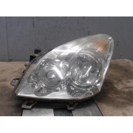 Optique avant principal gauche (feux)(phare) TOYOTA COROLLA VERSO 2