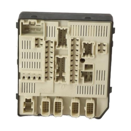 Boitier servitude moteur (BSM) RENAULT LAGUNA 3 Photo n°1