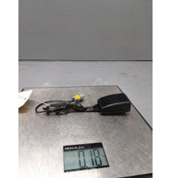 Attache ceinture avant gauche PEUGEOT 208 1