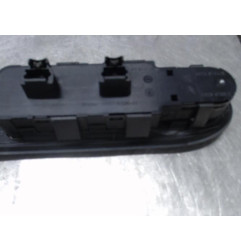 Interrupteur de leve vitre avant gauche PEUGEOT 407 Photo n°1