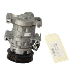 Compresseur clim FORD KA+ Photo n°3