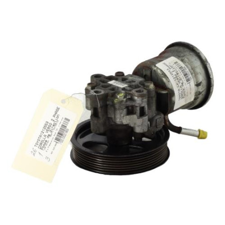 Pompe de direction TOYOTA COROLLA VERSO 2 Photo n°1