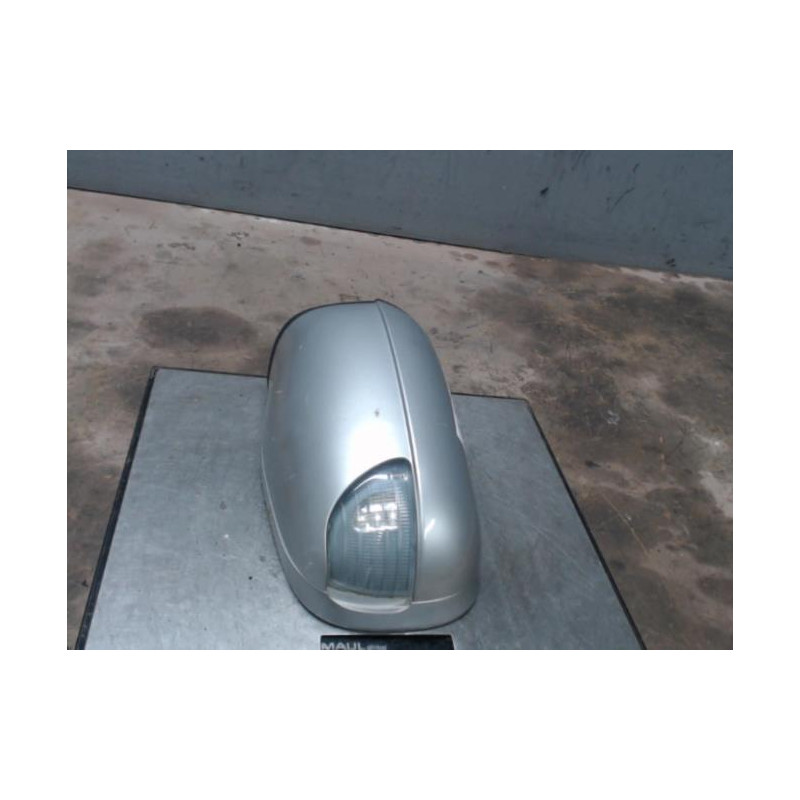 Retroviseur droit MERCEDES CLASSE E 210