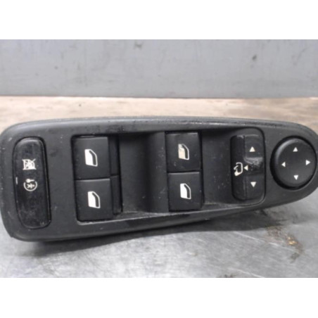 Interrupteur de leve vitre avant gauche CITROEN C4 PICASSO 1
