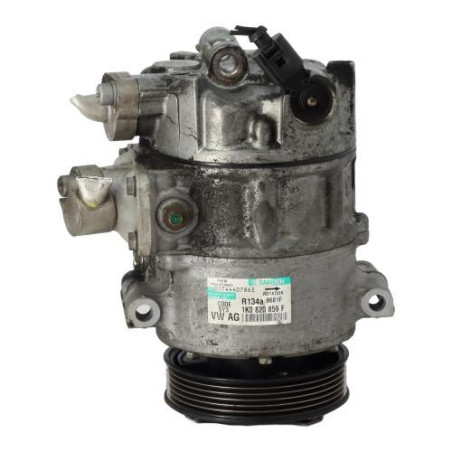 Compresseur clim VOLKSWAGEN PASSAT 5 Photo n°1