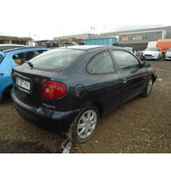 Feu arriere principal gauche (feux) RENAULT MEGANE 1 Photo n°6