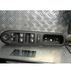 Interrupteur de leve vitre avant gauche PEUGEOT 407