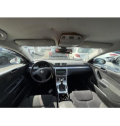 Compresseur clim VOLKSWAGEN PASSAT 5 Photo n°18