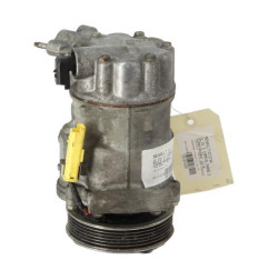 Compresseur clim RENAULT CLIO 2 CAMPUS Photo n°4