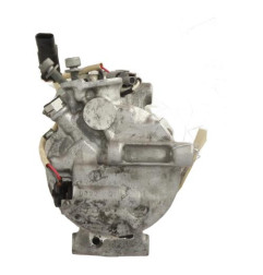 Compresseur clim MERCEDES CLASSE CLA 117 Photo n°6