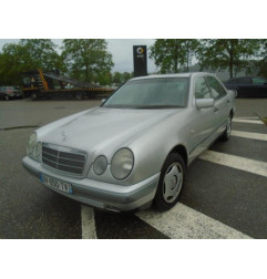 Feu arriere principal droit (feux) MERCEDES CLASSE E 210 Photo n°5