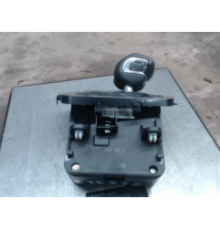 Levier de vitesses PEUGEOT 3008 1 Photo n°4