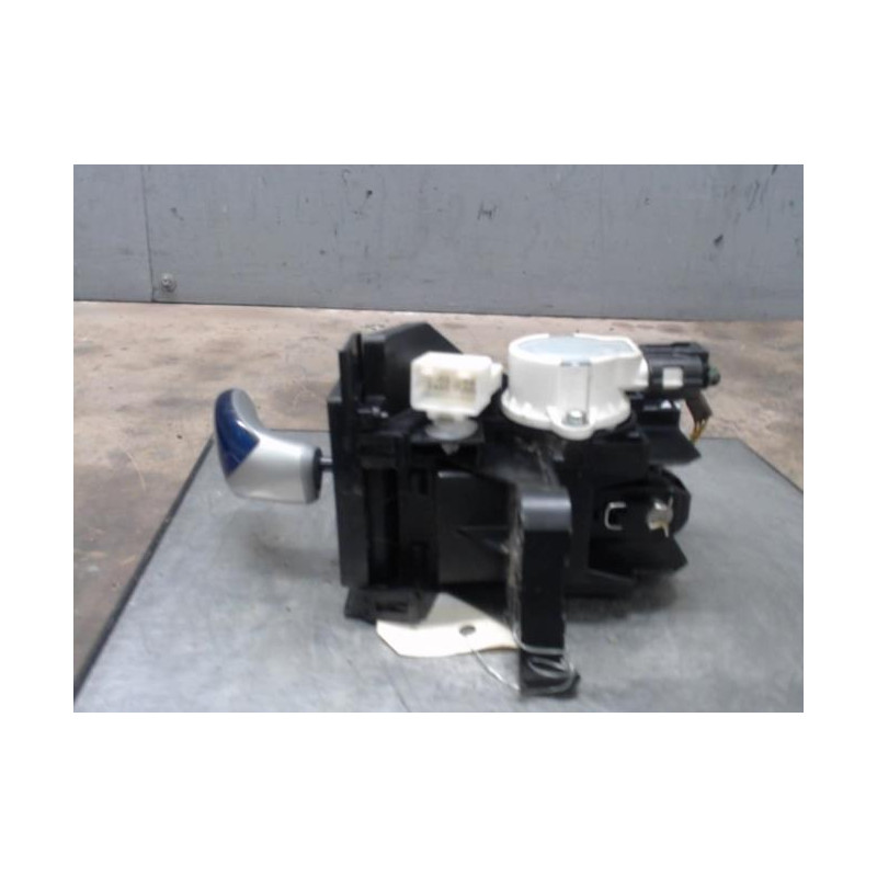 Levier de vitesses TOYOTA PRIUS 3
