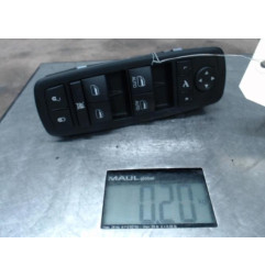 Interrupteur de leve vitre avant gauche JEEP GRAND CHEROKEE 3 Photo n°1